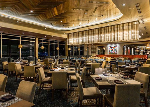 Del Frisco's Double Eagle Steakhouse Dinning Floor and Bar