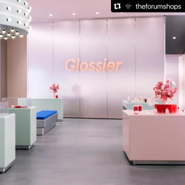 Introducing the newest @glossier location. The beauty brand’s first Nevada location is at @theforumshops where you can experience a journey like no other with interactive displays and a dynamic environment, like only Las Vegas can offer. 💄👄💄

We’re grateful to be a part of the amazing team to bring the location to market. 
.
.
.
.
.
#lasvegas #vegas #forumshops #forumshopsatcaesars #vegasstrip #glossier #glossierpink #glossiergirl #beauty #beautybloggers #beautyeditorial #retail #retaildesign #retailconstruction #pwiproject #tenantimprovement #glossierinthewild #storeopening #lasvegaslocal #lasvegasmodels #beautyblog #makeup #makeuplover #retailinterior